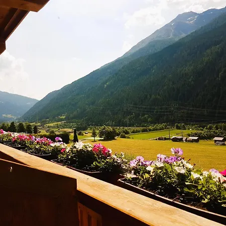 Pension Roman Pettneu am Arlberg Exterior photo