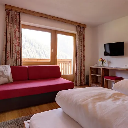 Pension Roman Pettneu am Arlberg Exterior photo